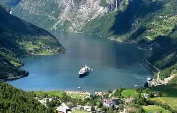 <center>Norway Fjord Self-Drive</center>
